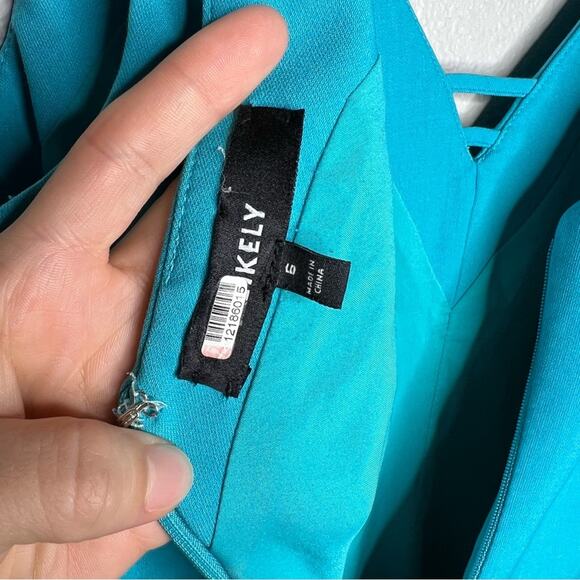 Likely Nicolette Gown - Picture 10 of 10